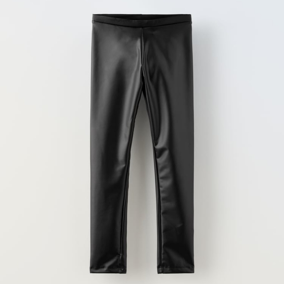 ZARA Black Rubberized Faux Leather Leggings - Size 7 - Picture 1 of 3